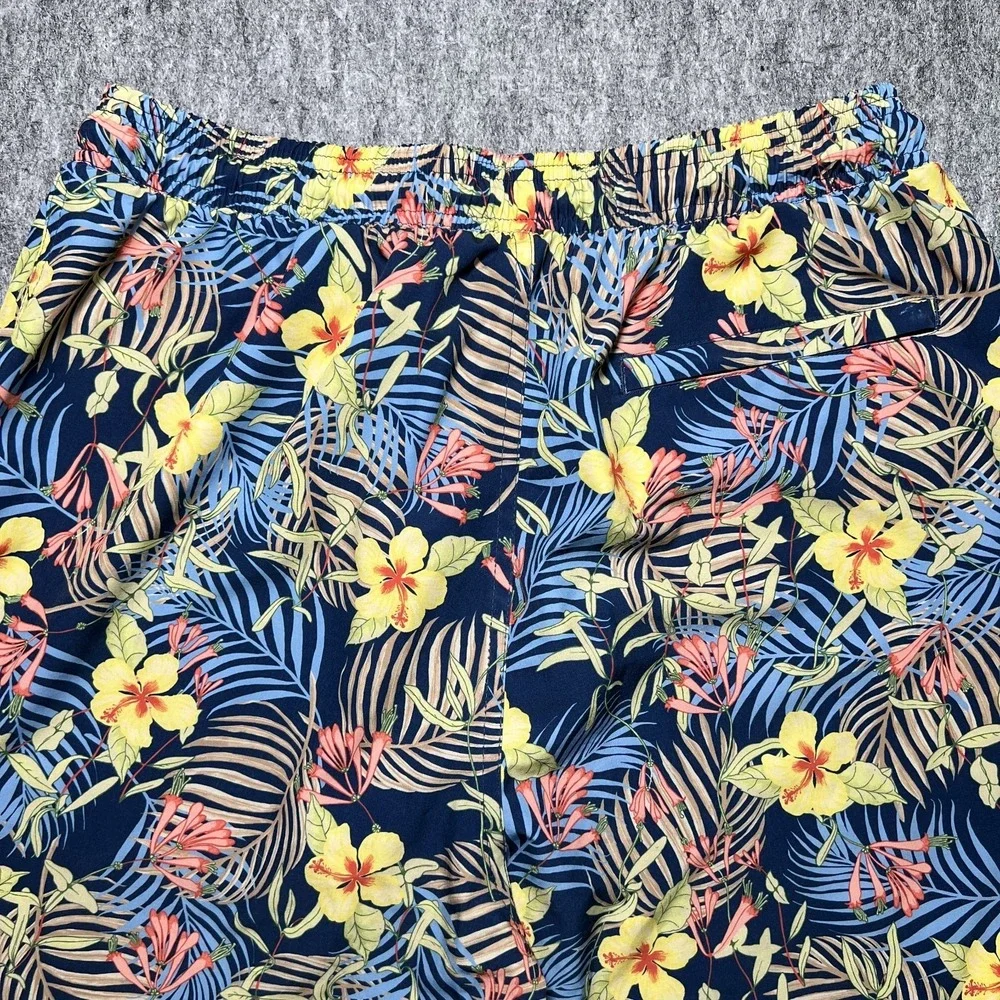 J McLaughlin Swin Trunks Men Size Large Floral Drawstrings Lined Summer Beach